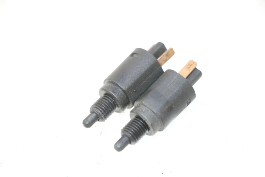 photo de STOP LIGHT SWITCH PIAGGIO LIBERTY IGET 4T 50 (2015 - 2020) - Main view