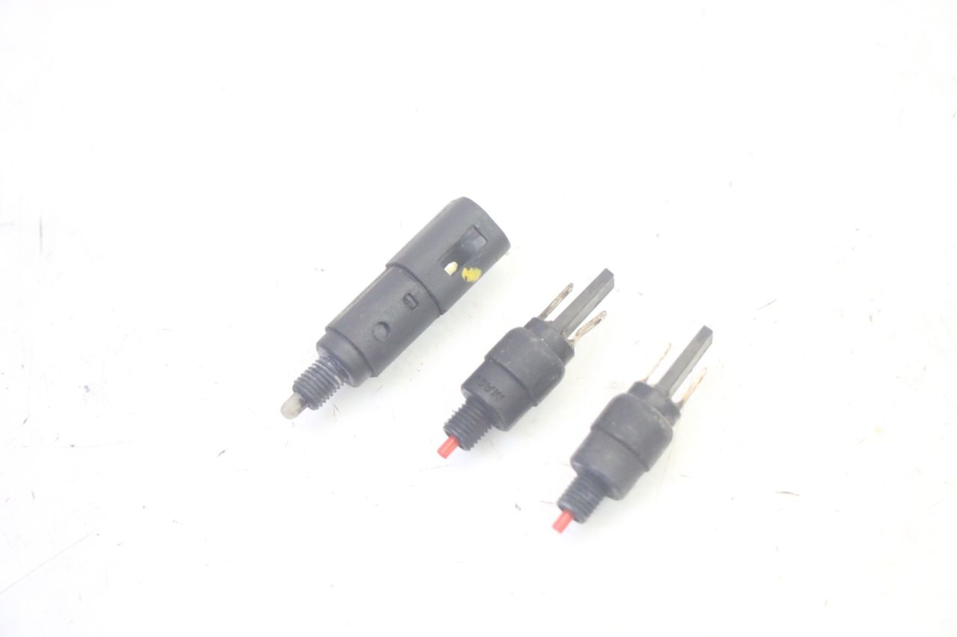 photo de STOP LIGHT SWITCH PIAGGIO MP3 HPE 350 (2018 - 2020) - Main view