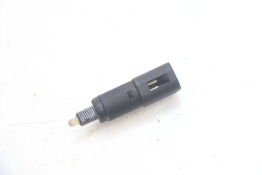 photo de STOP LIGHT SWITCH PIAGGIO MP3 HPE 530 (2022 - 2026) - Main view