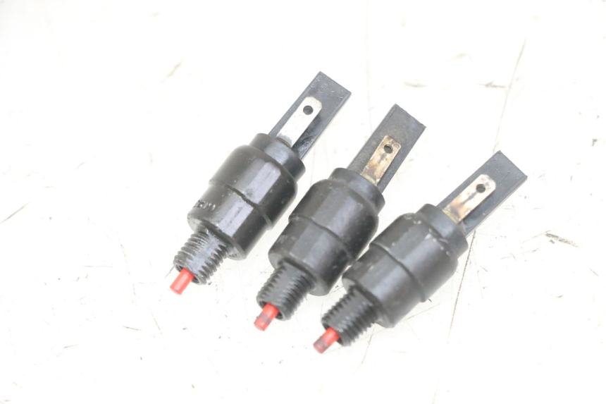 photo de STOP LIGHT SWITCH PIAGGIO MP3 LT 300 (2010 - 2016) - Main view