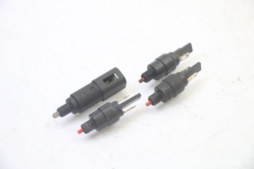 photo de STOP LIGHT SWITCH PIAGGIO MP3 LT 300 (2010 - 2016) - Component detail