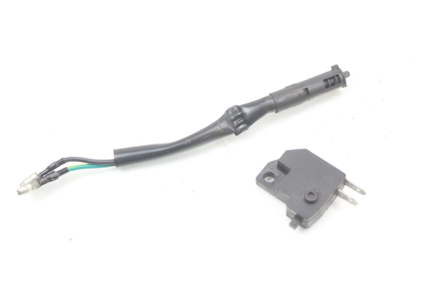 photo de STOP LIGHT SWITCH SYM ORBIT 50 (2008 - 2010) - Zoom on usage condition