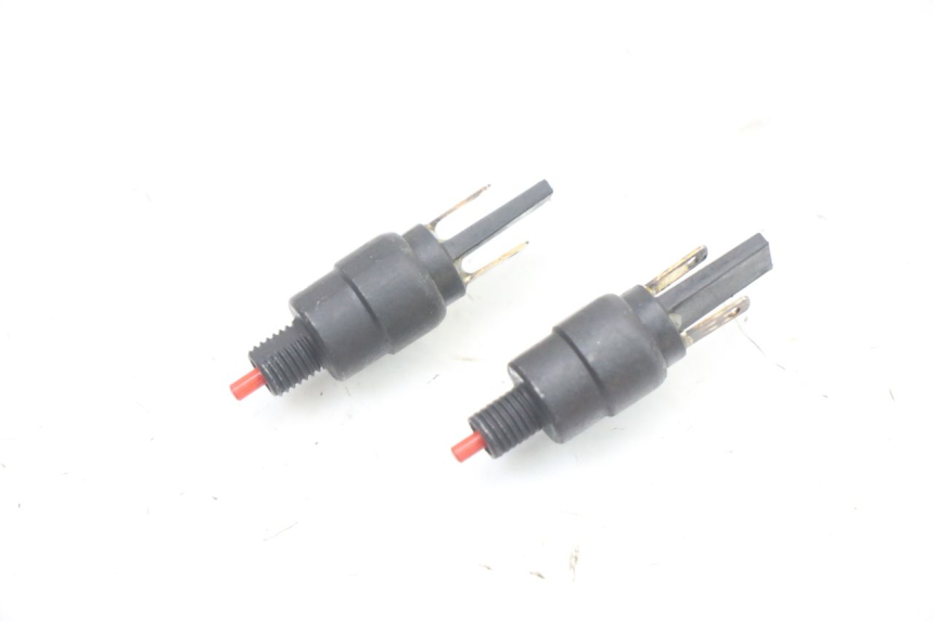 photo de STOP LIGHT SWITCH PIAGGIO NRG POWER PUREJET 50 (2018 - 2021) - Main view