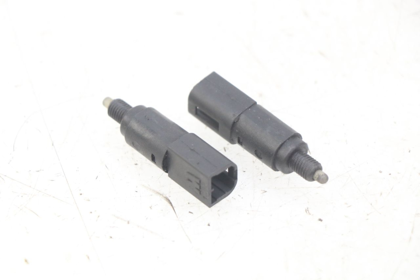 photo de STOP LIGHT SWITCH GILERA RUNNER SP 50 (2009 - 2017) - Main view