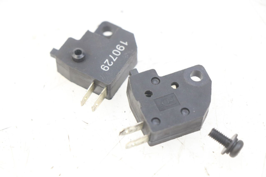 photo de STOP LIGHT SWITCH LVNENG S5 1 (2019 - 2023) - Alternative perspective