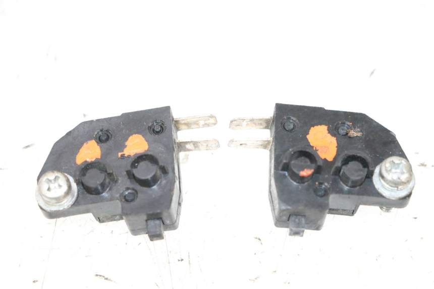 photo de STOP LIGHT SWITCH PEUGEOT SATELIS 125 (2013 - 2018) - Main view