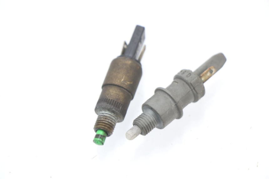 photo de STOP LIGHT SWITCH GILERA STALKER 50 (1997 - 2005) - Main view