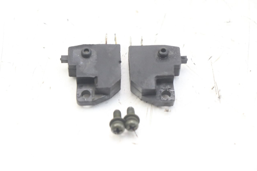 photo de STOP LIGHT SWITCH RAZZO STEED 125 (2012 - 2018) - Component detail