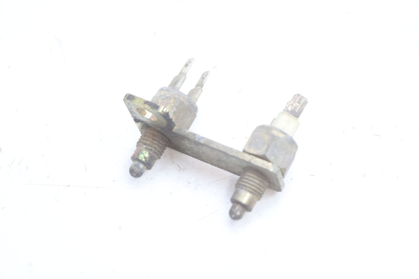 photo de STOP LIGHT SWITCH BOOM TRIKE FUN 500 (2004 - 2010) - Component detail