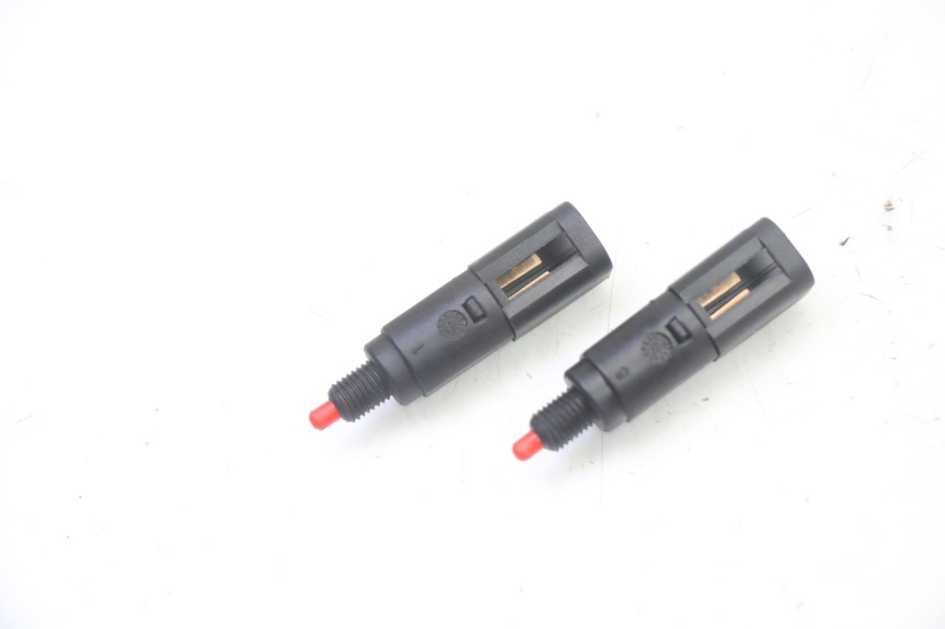 photo de STOP LIGHT SWITCH PIAGGIO X9 EVOLUTION 125 (2003 - 2007) - Main view