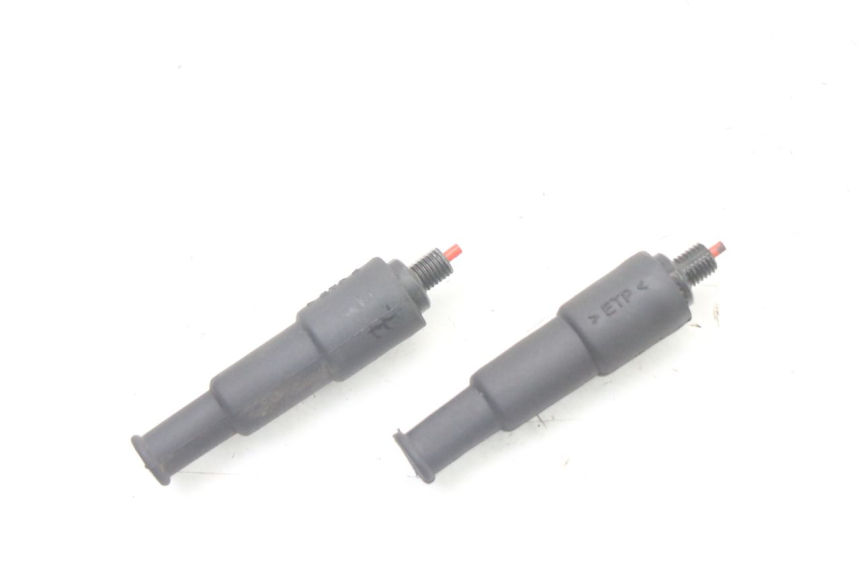 photo de STOP LIGHT SWITCH PIAGGIO XEVO - X EVO 125 (2007 - 2017) - Component detail