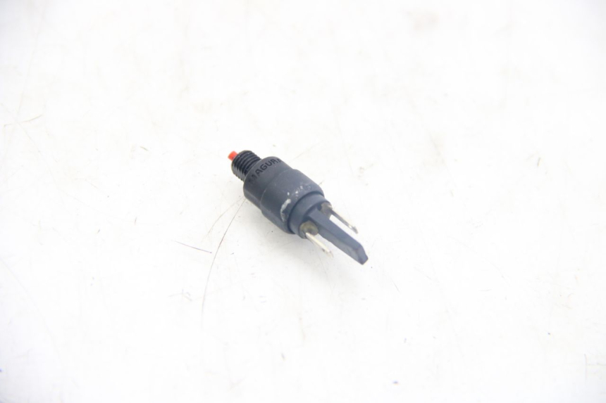 photo de STOP LIGHT SWITCH PIAGGIO ZIP 4T 50 (2018 - 2020) - Component detail