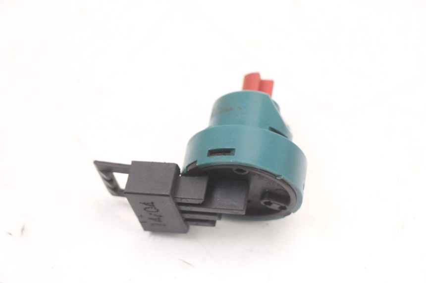 photo de SWITCH APRILIA SR MOTARD 50 (2012 - 2018) - Alternative perspective