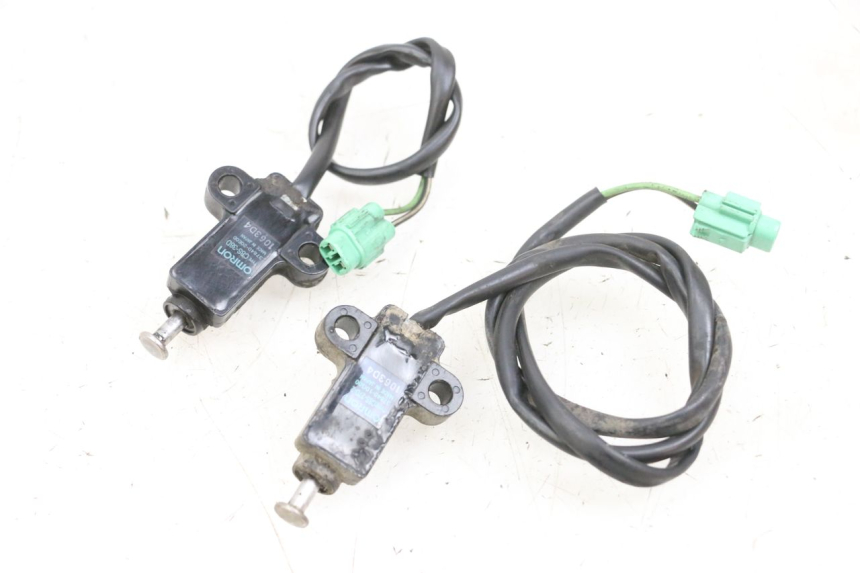 photo de KICKSTAND CUT-OFF SWITCH SUZUKI BURGMAN 650 (2013 - 2020) - Surface and material condition