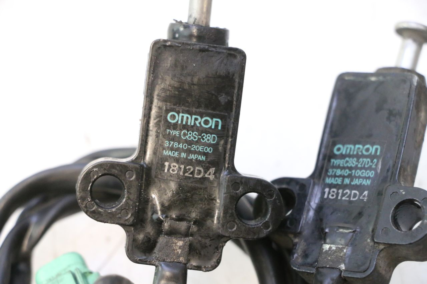 photo de SIDE STAND SWITCH SUZUKI BURGMAN EXECUTIVE ABS 650 (2006 - 2012) - Technical close-up