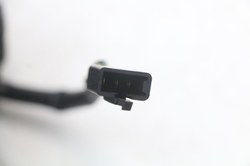 photo de SIDE STAND SWITCH KYMCO DINK STREET ABS 125 (2011 - 2018) - Technical close-up