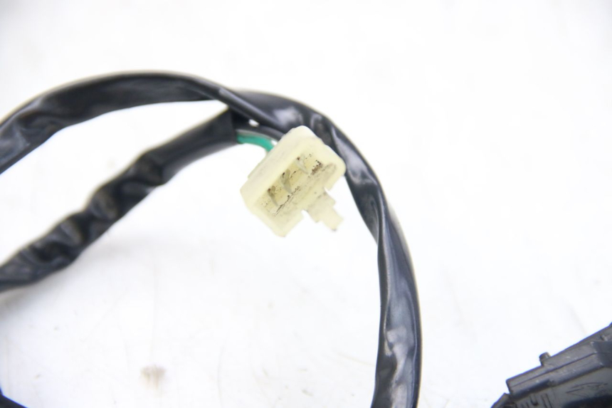 photo de IGNITION SWITCH KICKSTAND EUROCKA GTR 50 (2007 - 2017) - Zoom on usage condition