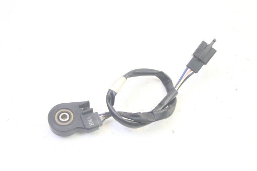 photo de SIDE STAND SWITCH SYM GTS EVO 125 (2009 - 2013) - Zoom on usage condition