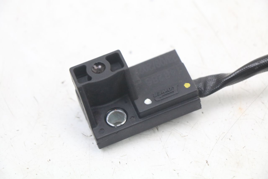 photo de SIDE STAND SWITCH ROYAL ENFIELD CONTINENTAL GT 650 (2019 - 2024) - Alternative perspective
