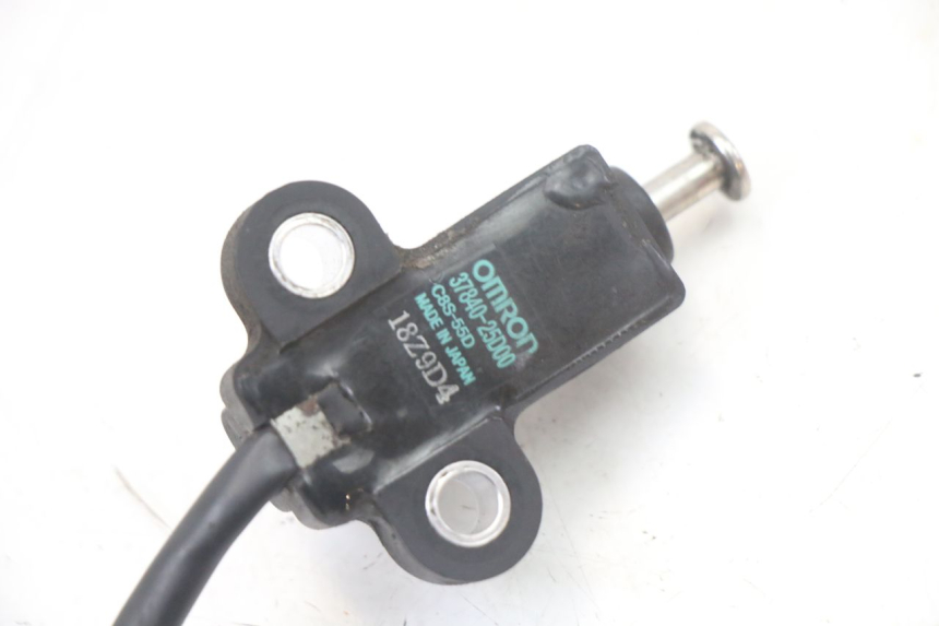 photo de SIDE STAND SWITCH SUZUKI GSX F GSXF 650 (2007 - 2015) - Technical close-up