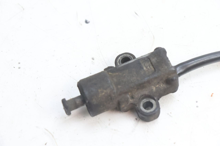 photo de SIDE STAND SWITCH YAMAHA TDM ABS 900 (2002 - 2014) - Zoom on usage condition