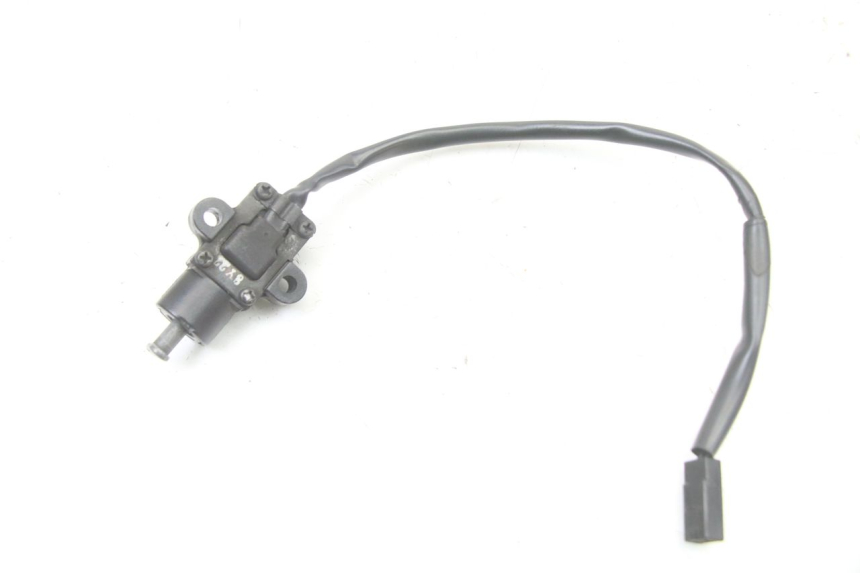 photo de SIDE STAND SWITCH YAMAHA TRACER 7 700 (2020 - 2024) - Zoom on usage condition