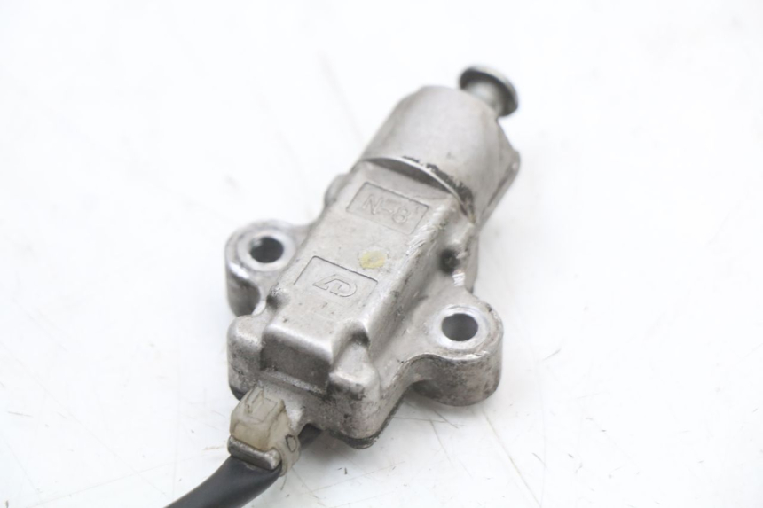 photo de IGNITION SWITCH KICKSTAND YAMAHA XMAX X-MAX ABS 125 (2017 - 2020) - Technical close-up