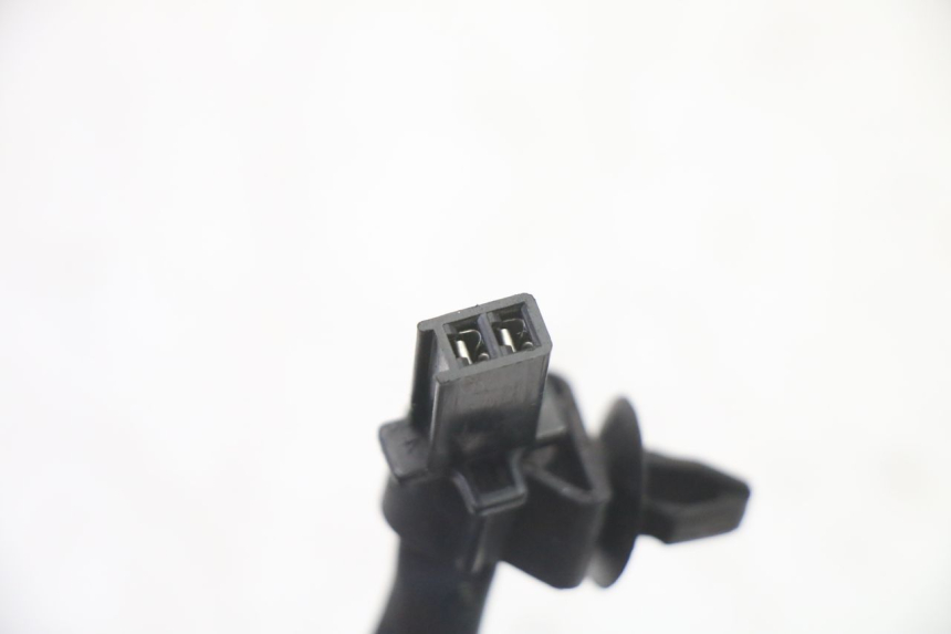 photo de SIDE STAND SWITCH YAMAHA XMAX X-MAX 125 (2021 - 2025) - Technical close-up