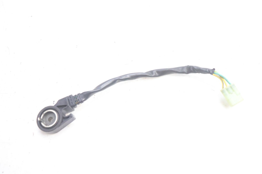 photo de IGNITION SWITCH KICKSTAND PIAGGIO X9 EVOLUTION 125 (2003 - 2007) - Zoom on usage condition