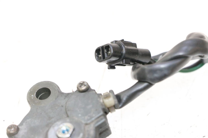 photo de IGNITION SWITCH KICKSTAND KAWASAKI ZX-6R ZX6R 600 (1995 - 1997) - Alternative perspective