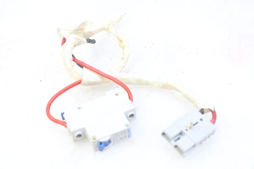 photo de IGNITION SWITCH EFUN E2GO 1 (2017 - 2021) - Alternative perspective