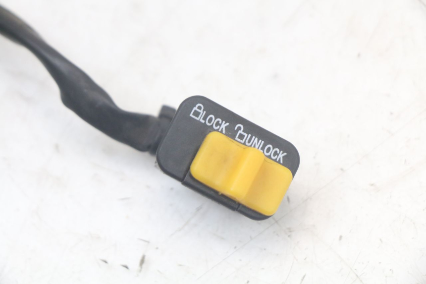 photo de IGNITION SWITCH SYM FIDDLE 3 III 125 (2014 - 2020) - Component detail