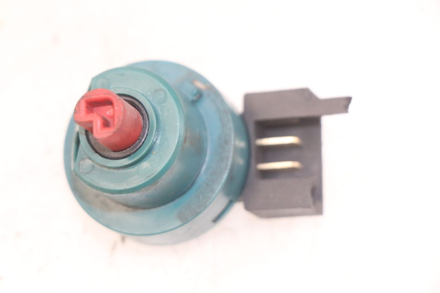 photo de IGNITION SWITCH PIAGGIO FLY 2T 50 (2004 - 2017) - Main view