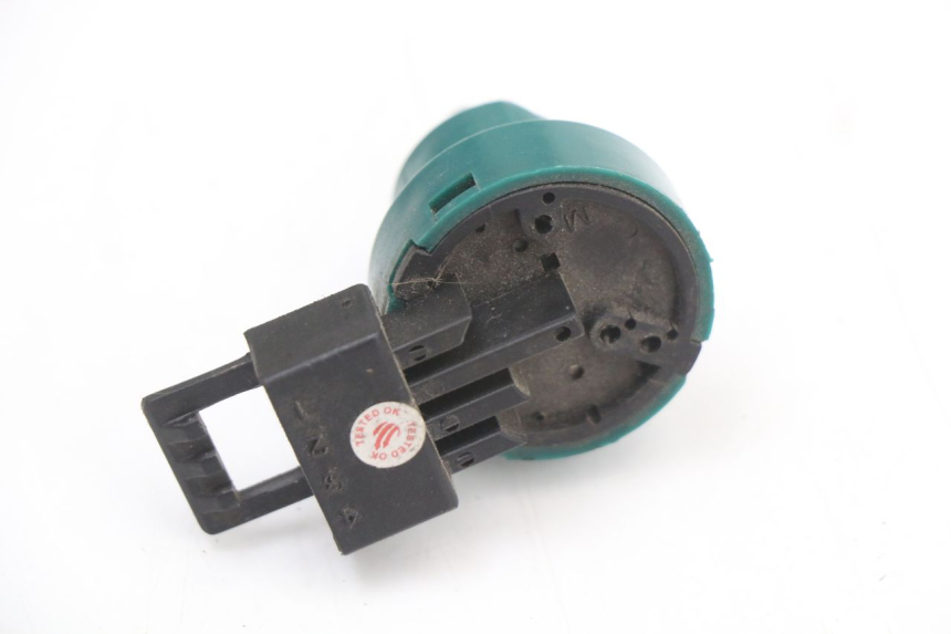 photo de SWITCH PIAGGIO LIBERTY 4T 50 (2018 - 2021) - Alternative perspective