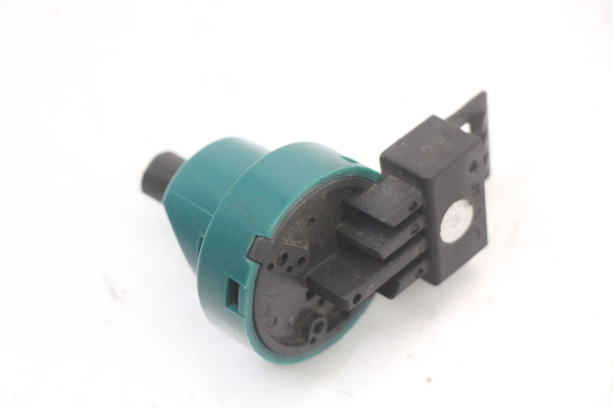 photo de IGNITION SWITCH PIAGGIO LIBERTY 4T 50 (2004 - 2008) - Zoom on usage condition