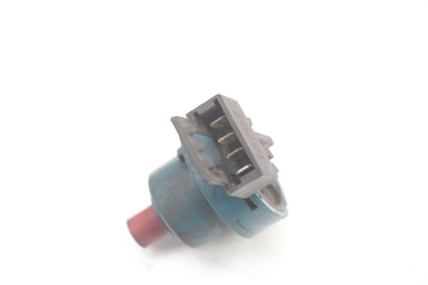 photo de IGNITION SWITCH PIAGGIO VESPA LX 2T 50 (2005 - 2013) - Technical close-up