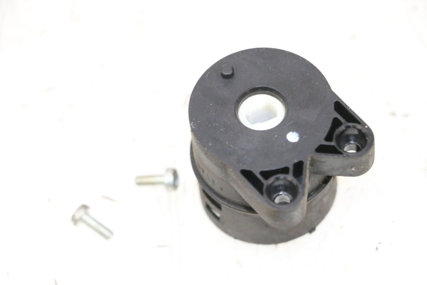 photo de SWITCH PEUGEOT SATELIS COMPRESSOR K15 125 (2006 - 2009) - Alternative perspective