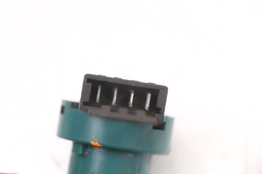 photo de SWITCH APRILIA SR 2T 50 (2018 - 2022) - Technical close-up