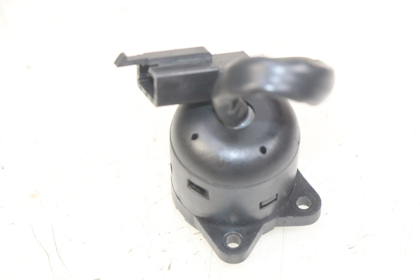 photo de IGNITION SWITCH MBK STUNT NAKED 50 (2004 - 2018) - Component detail