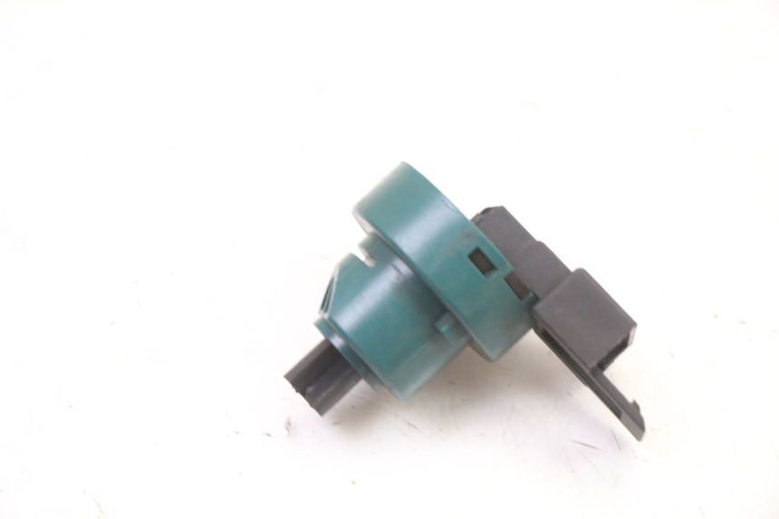 photo de SWITCH PIAGGIO SUPER LX 125 (2000 - 2003) - Main view