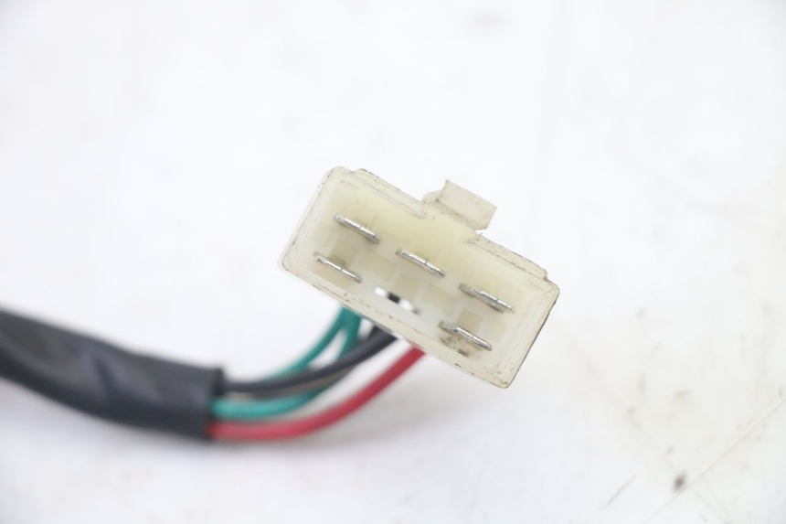 photo de IGNITION SWITCH PEUGEOT TWEET 4T 50 (2014 - 2019) - Zoom on usage condition