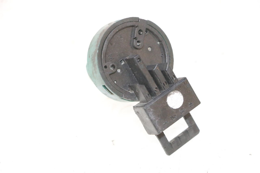 photo de IGNITION SWITCH PIAGGIO VESPA LX 2T 50 (2005 - 2013) - Zoom on usage condition