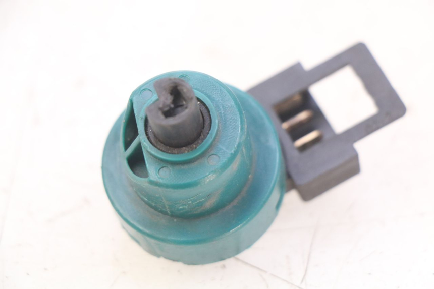 photo de IGNITION SWITCH PIAGGIO VESPA PRIMAVERA 2T 50 (2013 - 2018) - Main view