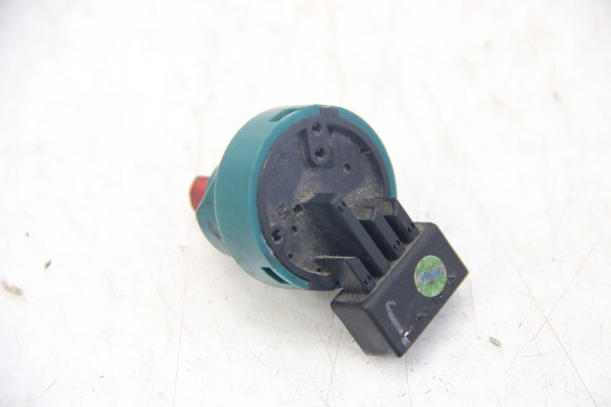 photo de IGNITION SWITCH PIAGGIO VESPA SPRINT 2T 50 (2014 - 2018) - Alternative perspective