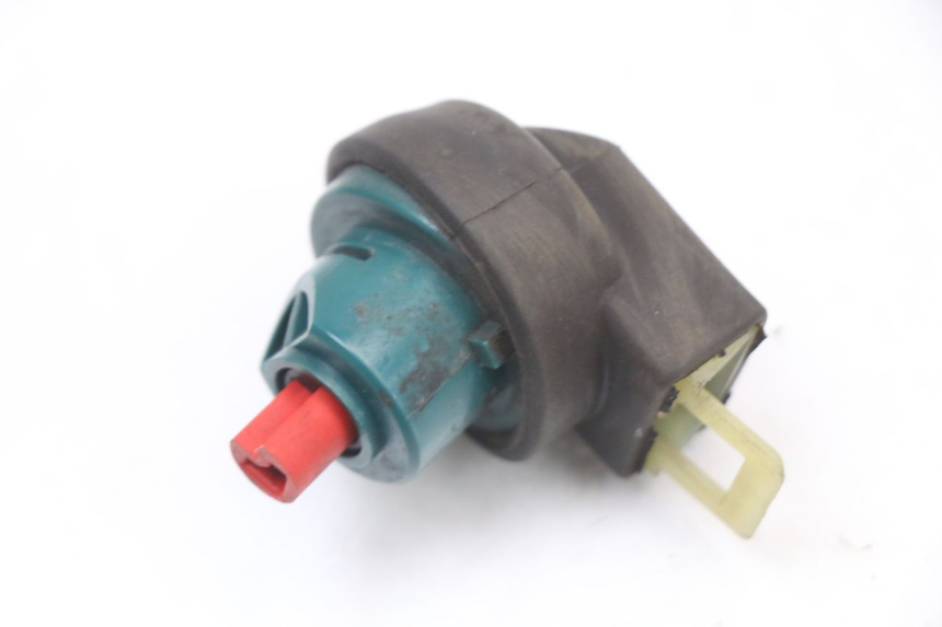 photo de IGNITION SWITCH PIAGGIO X8 125 (2004 - 2007) - Main view
