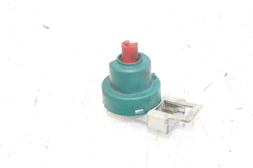 photo de IGNITION SWITCH PIAGGIO X9 EVOLUTION 250 (2003 - 2007) - Main view
