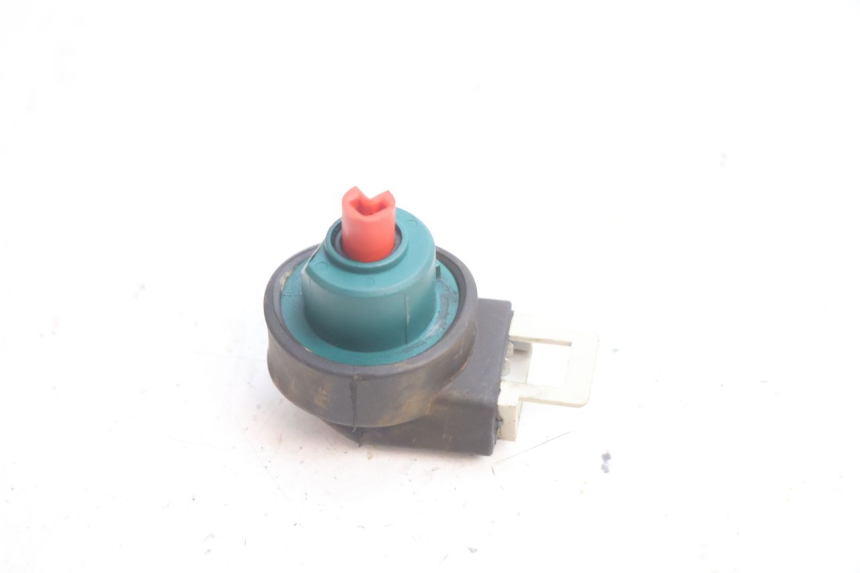 photo de IGNITION SWITCH PIAGGIO X9 EVOLUTION 125 (2003 - 2007) - Component detail