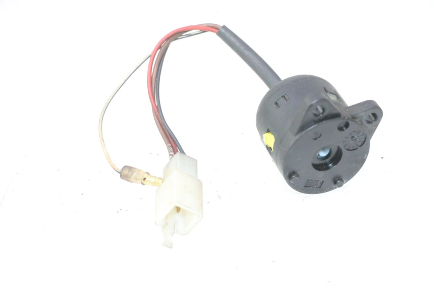 photo de SWITCH YAMAHA YP MAJESTY 125 (1998 - 2001) - Main view