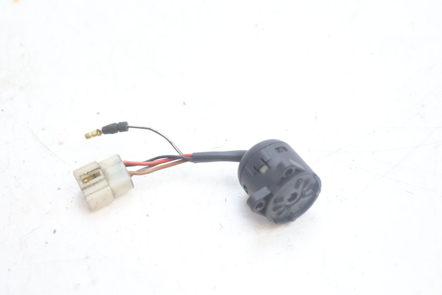 photo de IGNITION SWITCH YAMAHA YP MAJESTY 125 (2002 - 2006) - Main view