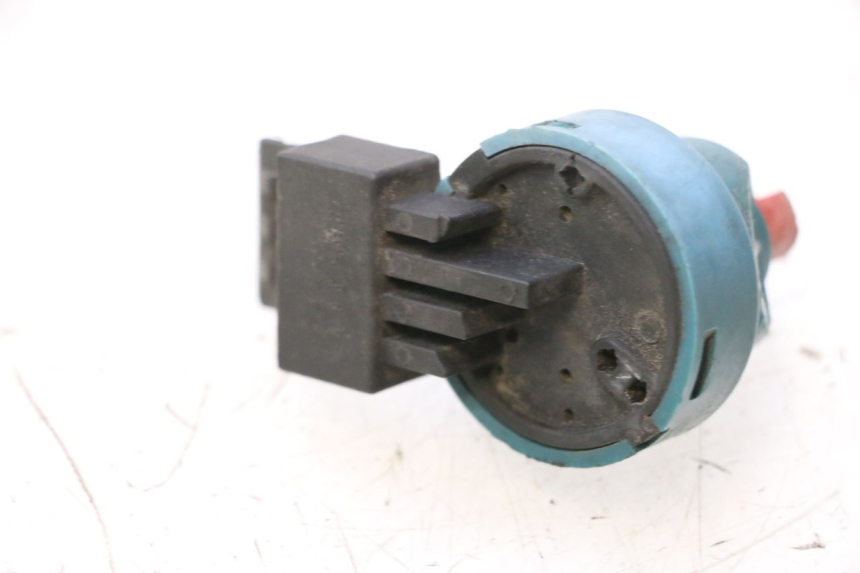photo de IGNITION SWITCH PIAGGIO ZIP 2T 50 (2009 - 2019) - Zoom on usage condition